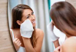 OCM: Hvordan rense ansiktet ditt med oljer og hvorfor du bør buke denne metoden